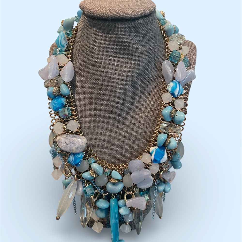 Vintage Elegant Blue and Gold Statement Necklace